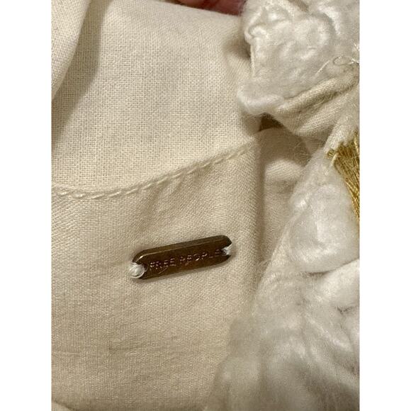 Free People Boho Cream Oslo Tote NWT $148 Indie Bohemian Woven Fringe Hippy - Picture 9 of 10